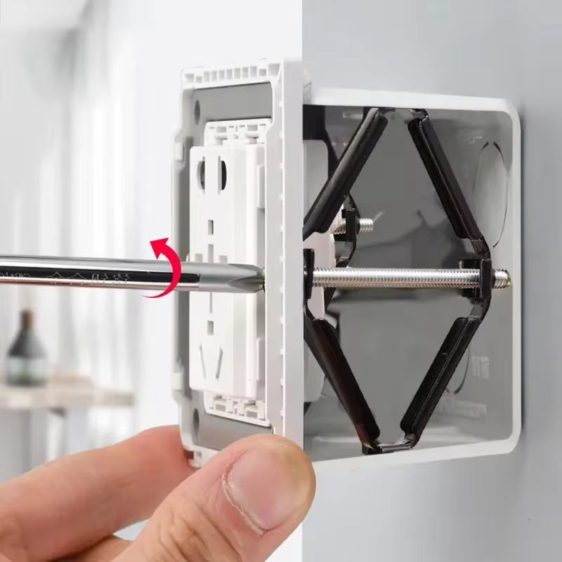 Fijador de Tomacorrientes